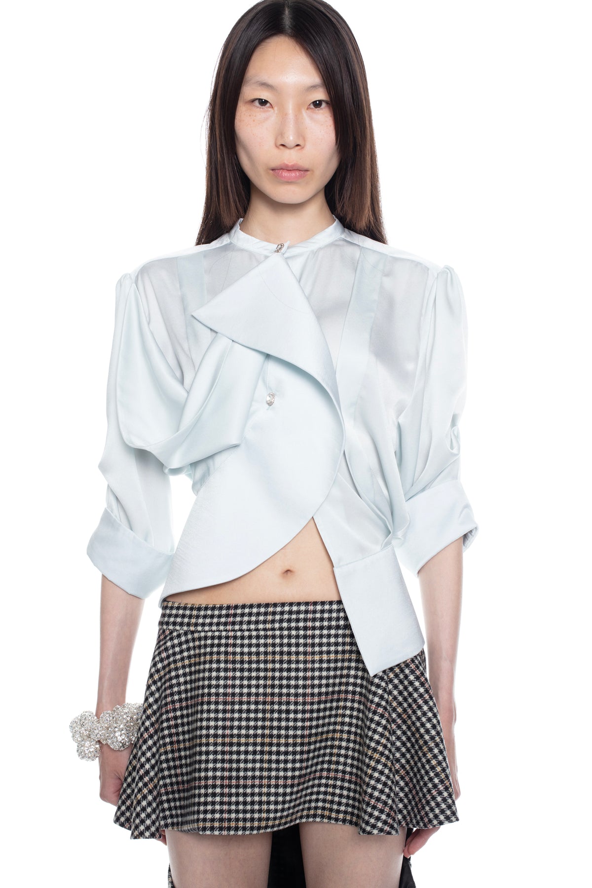 TWISTED BLOUSE in powder blue