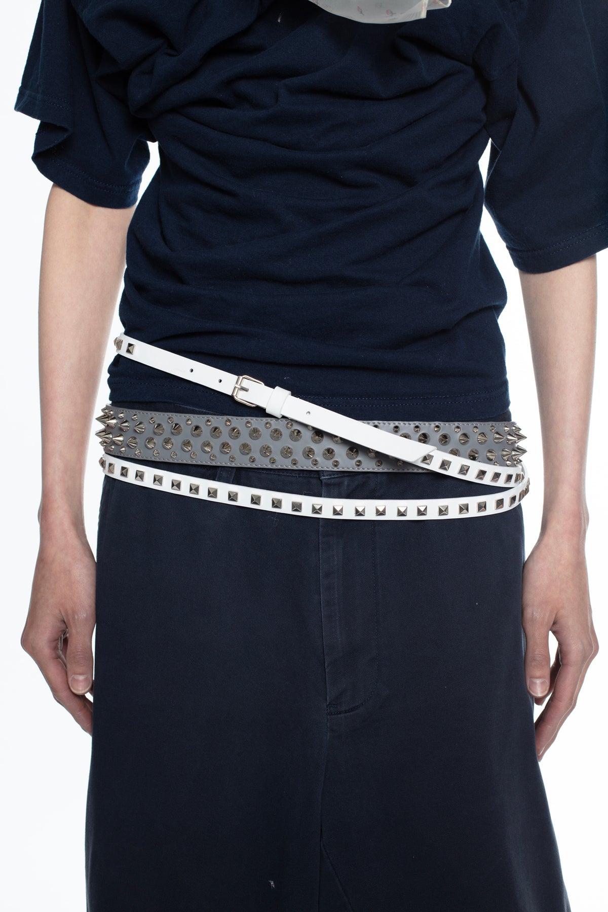 TRIPLE BELT in white and grey