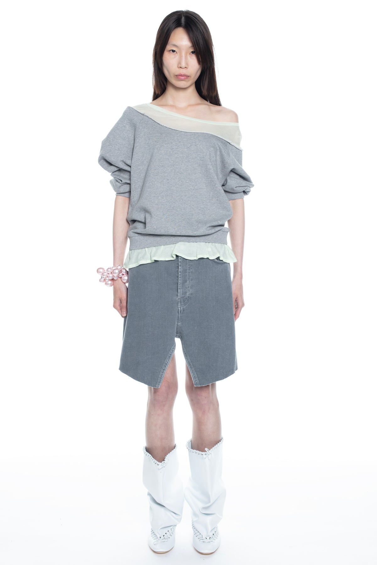OFF SHOULDER SWEATSHIRT in heather grey