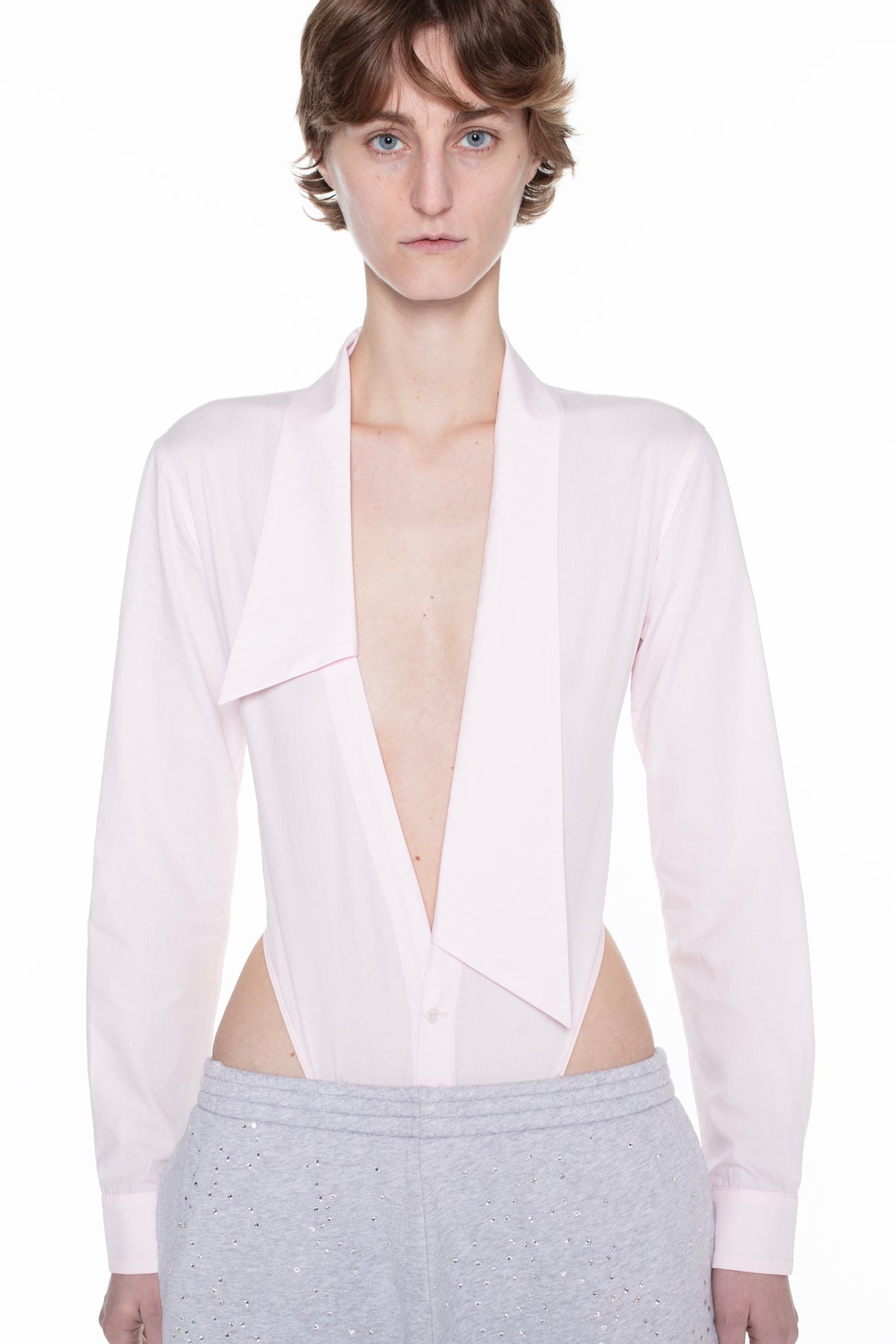 DEEP V-NECK SHIRT in ice pink