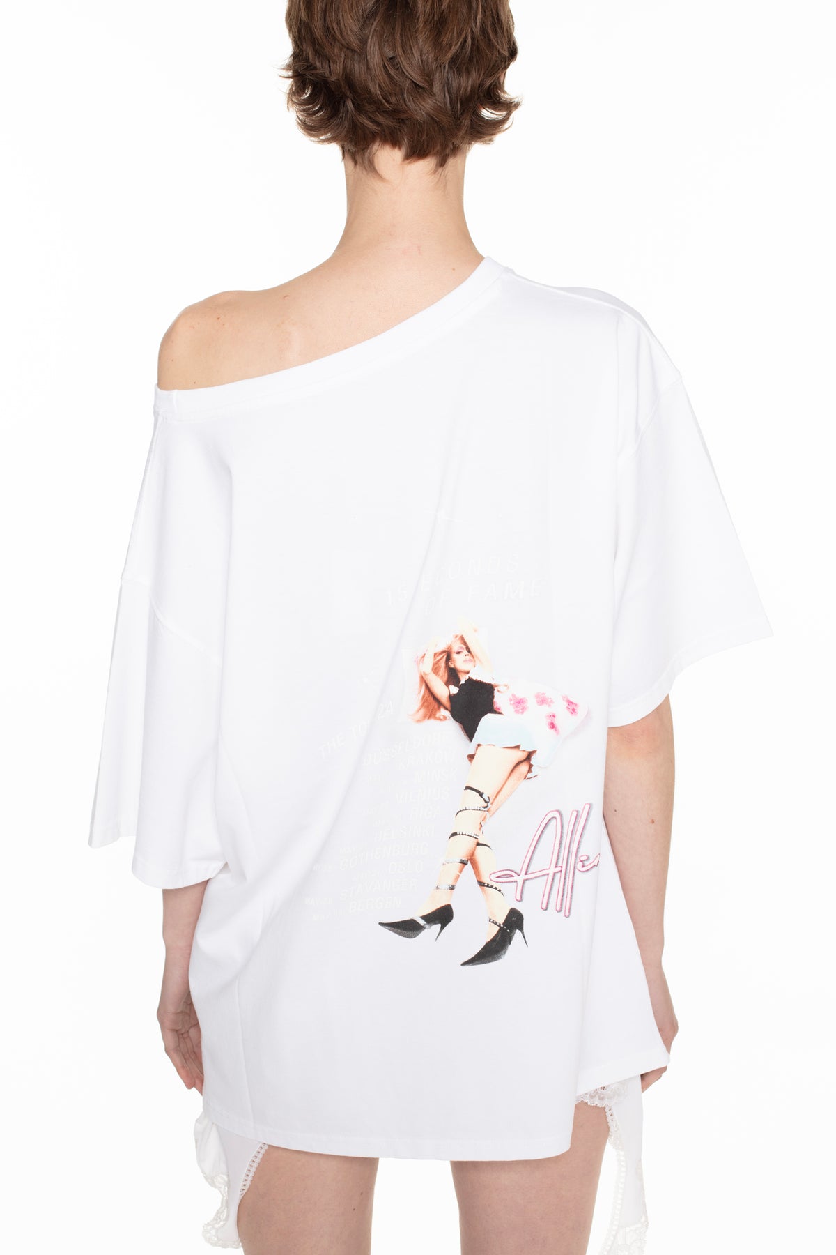 ALLINA SLEEPING T-SHIRT in white